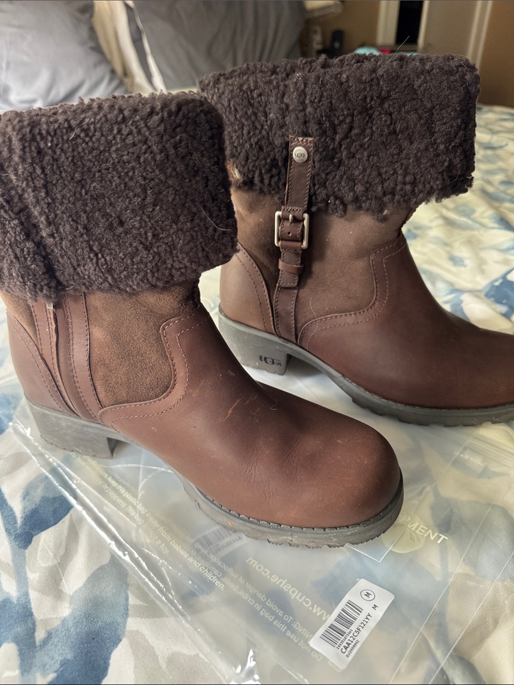 UGG Brown Leather Ankle Boots with Lug Soles